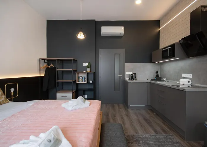 Coru House Апартаменты