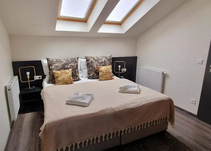 Coru House * Прага