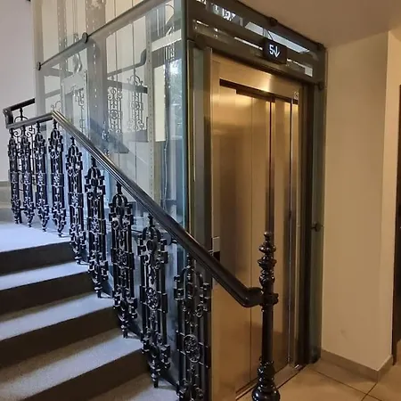 Coru House