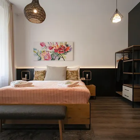 Coru House * Prague