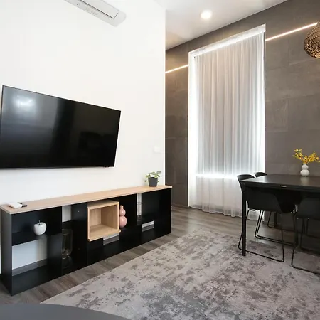 Coru House Apartment Prag