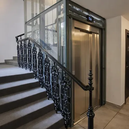 Coru House Apartamento Praga
