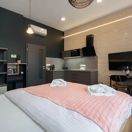 Coru House Апартаменты Прага