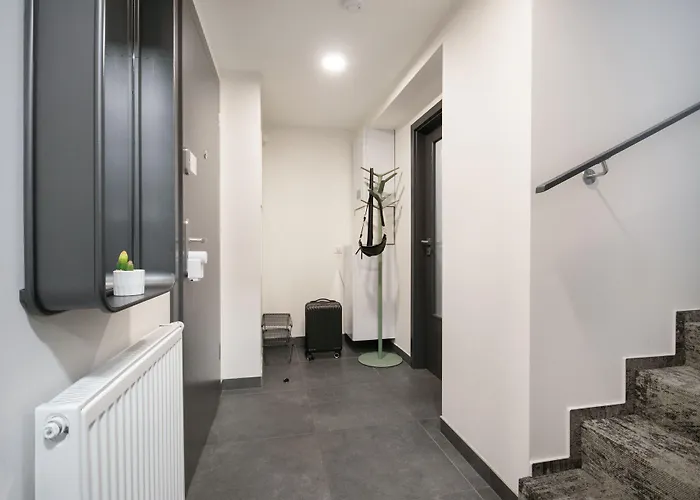 Coru House